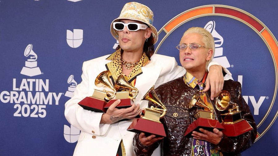 CA7RIEL & Paco Amoroso brillaron en los Latin Grammy: “Un esfuerzo sobrehumano para ganar este hermoso objeto”