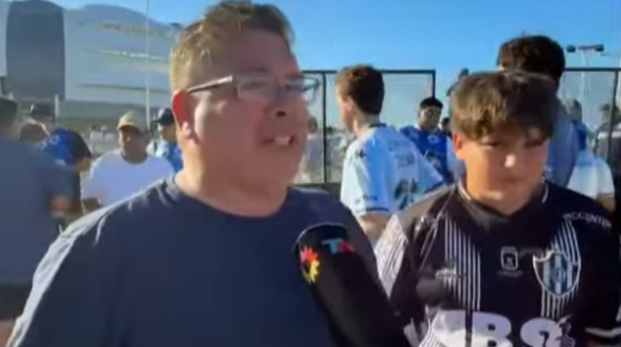 Es hincha de River, llevaba una camiseta de Central Córdoba y se emocionó por la final entre Racing y Estudiantes