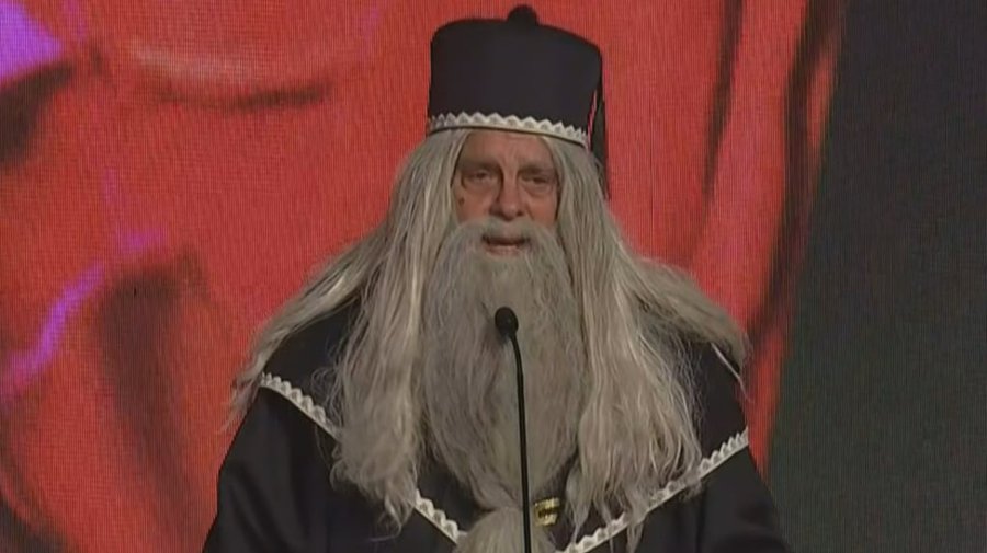 Luis Ventura apareció vestido de mago en los Martín Fierro de Streaming y estallaron los memes