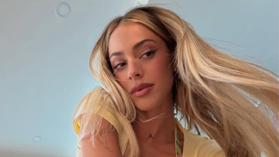 Tini Stoessel deslumbró en microbikini estampada y tacos altos: la foto que se volvió viral