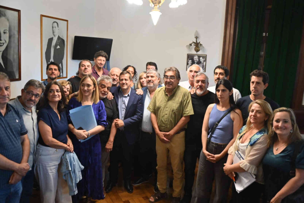 ATE se reunió con senadores peronistas, exige rechazar el proyecto de reforma laboral y evalúa un nuevo Paro Nacional