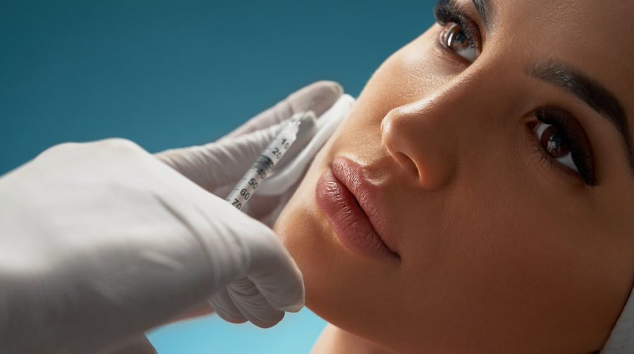 Expertos alertan sobre la “selfie surgery”, el tratamiento estético que es tendencia entre los jóvenes